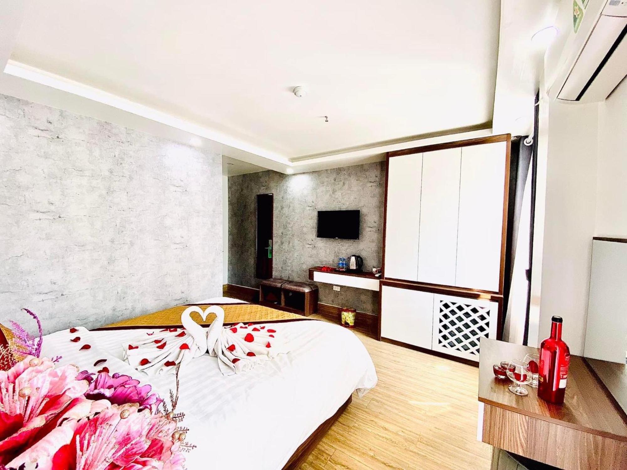 Khach San Kien Ngoc Hotel Dong Khe Sau ภายนอก รูปภาพ
